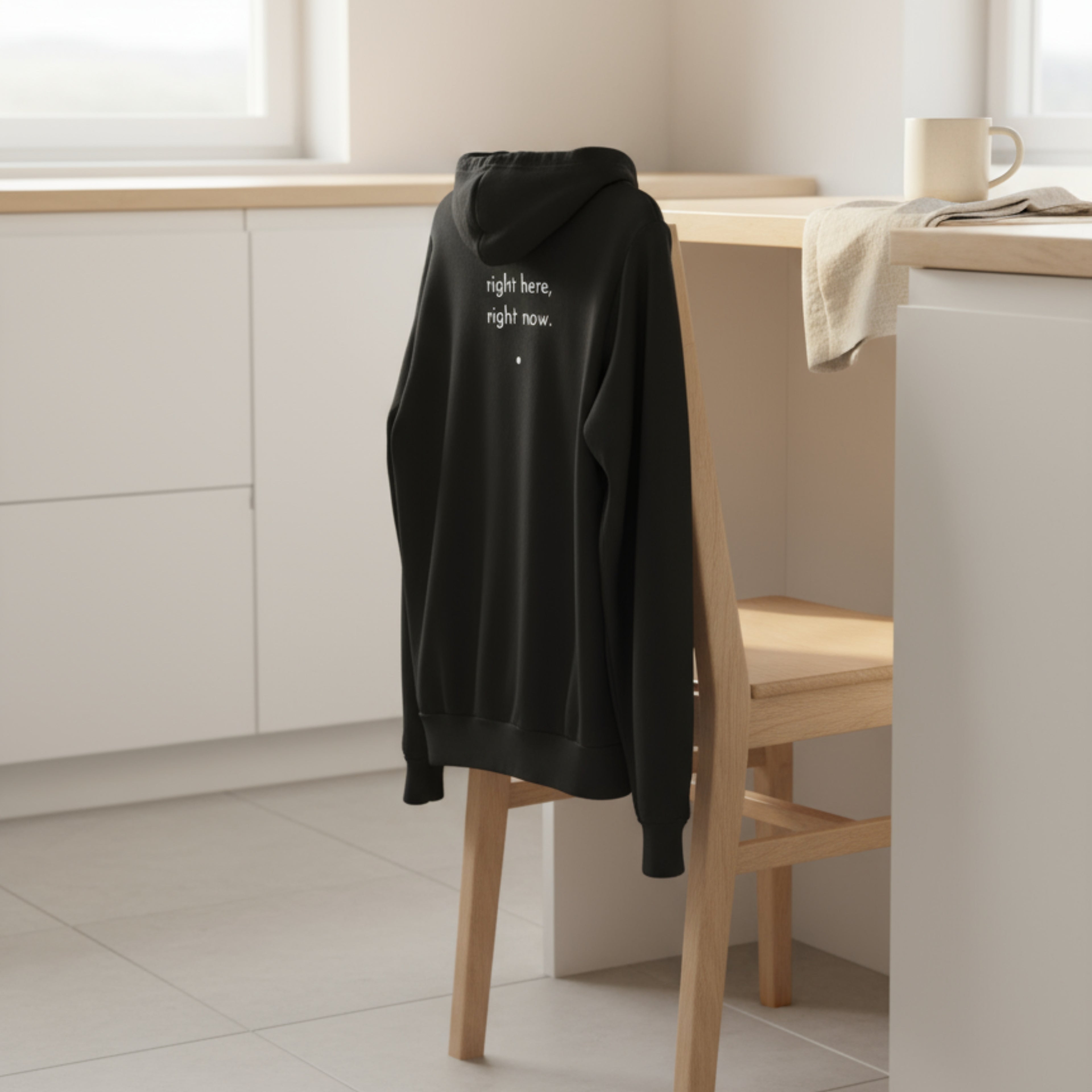 Be. right here, right now. (unisex hoodie)